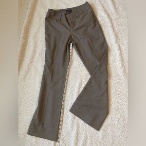 Gap trousers
